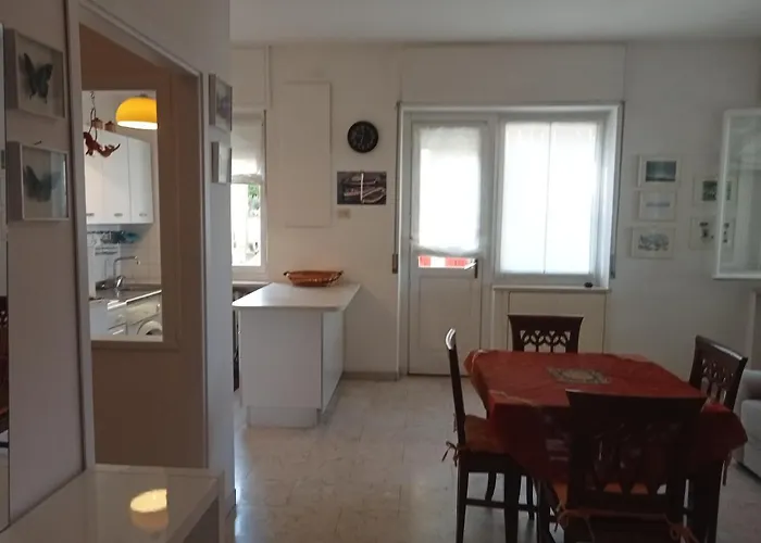 Marina's House דירה